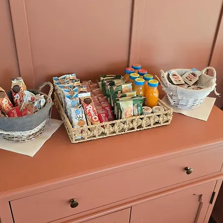 Igino - Tra I Vigneti Colazione Semplice Parcheggio Gratuito 팜스테이 네그라르