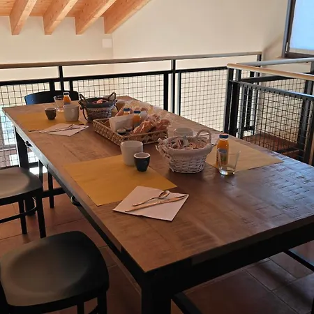 Igino - Tra I Vigneti Colazione Semplice Parcheggio Gratuito 팜스테이 *